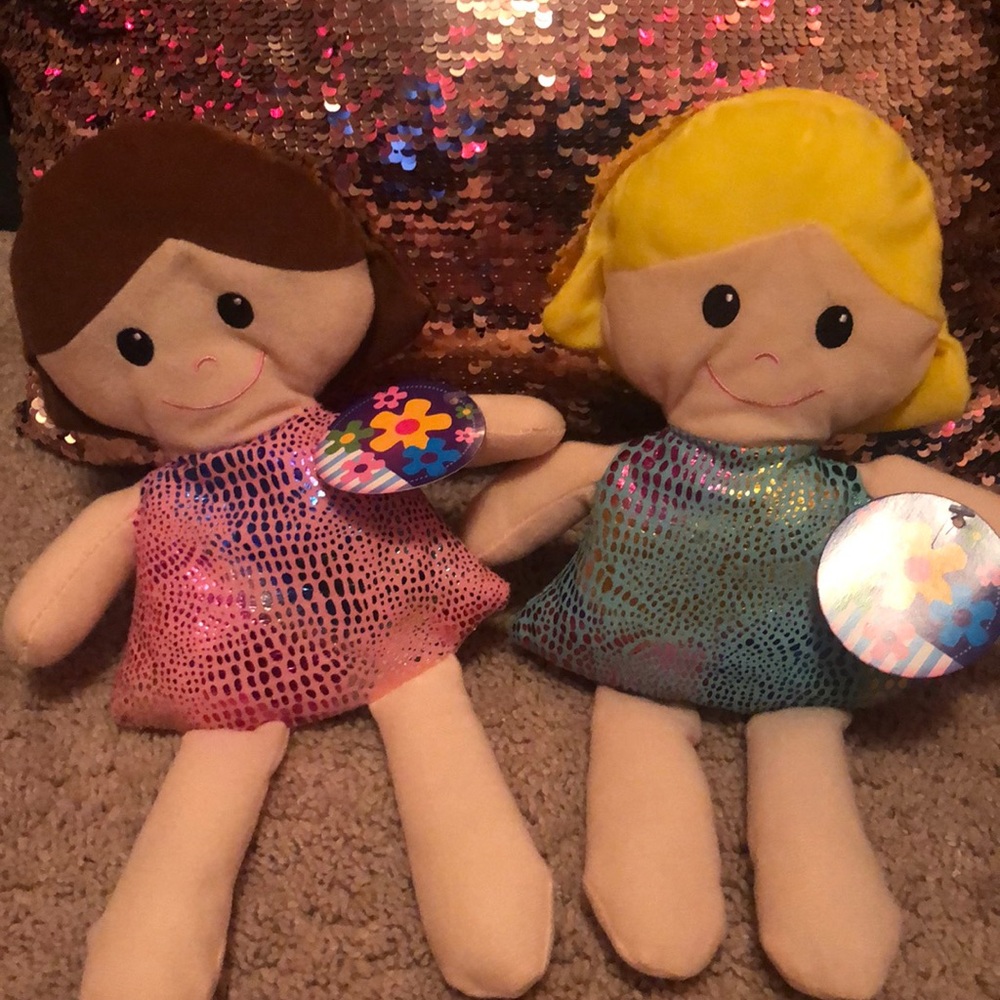 Stuffed animal dolls